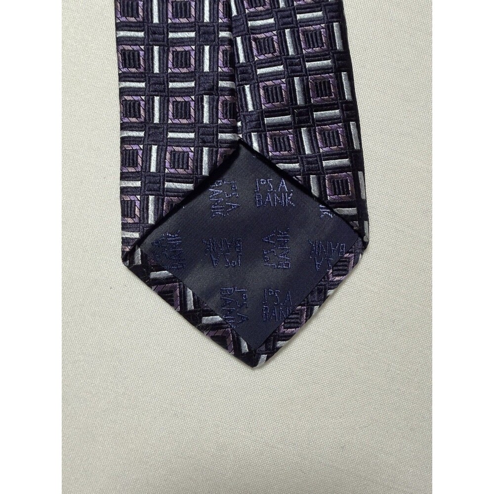 Jos. A. Bank Tie, 100% Silk, Made in Italy, Navy and Purple Men’s Necktie - Picture 5 of 7
